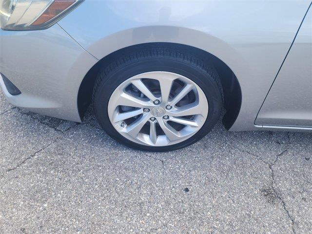 2017 Acura ILX - $16,560