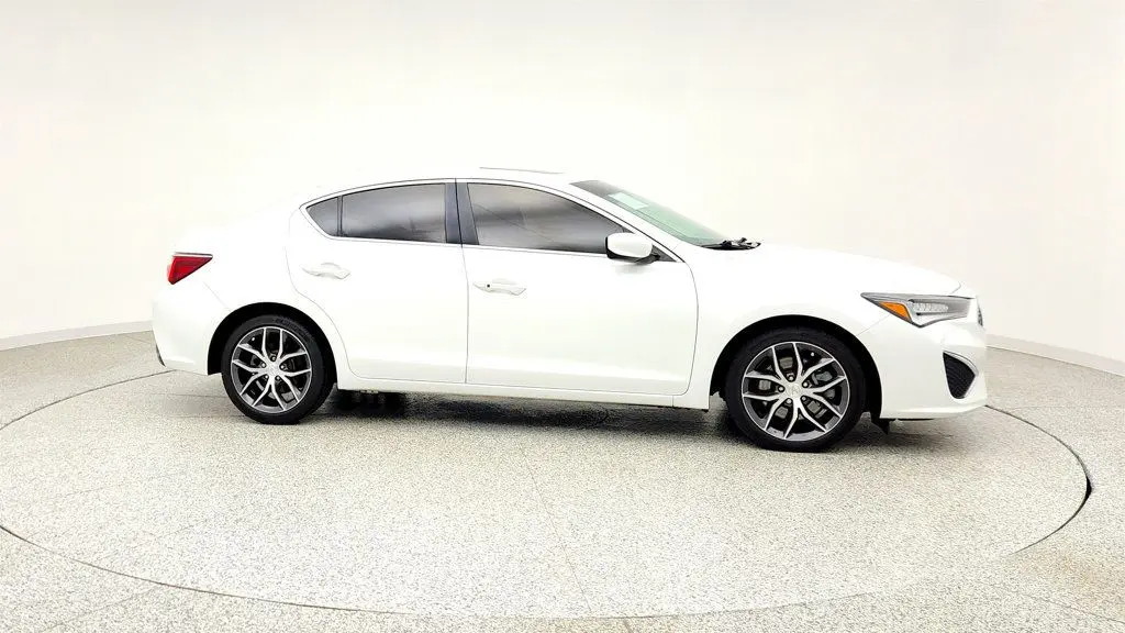 2022 Acura ILX w/Premium