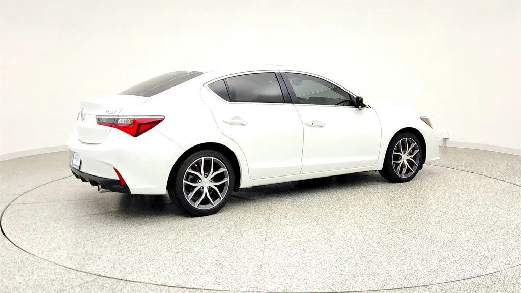 2022 Acura ILX w/Premium