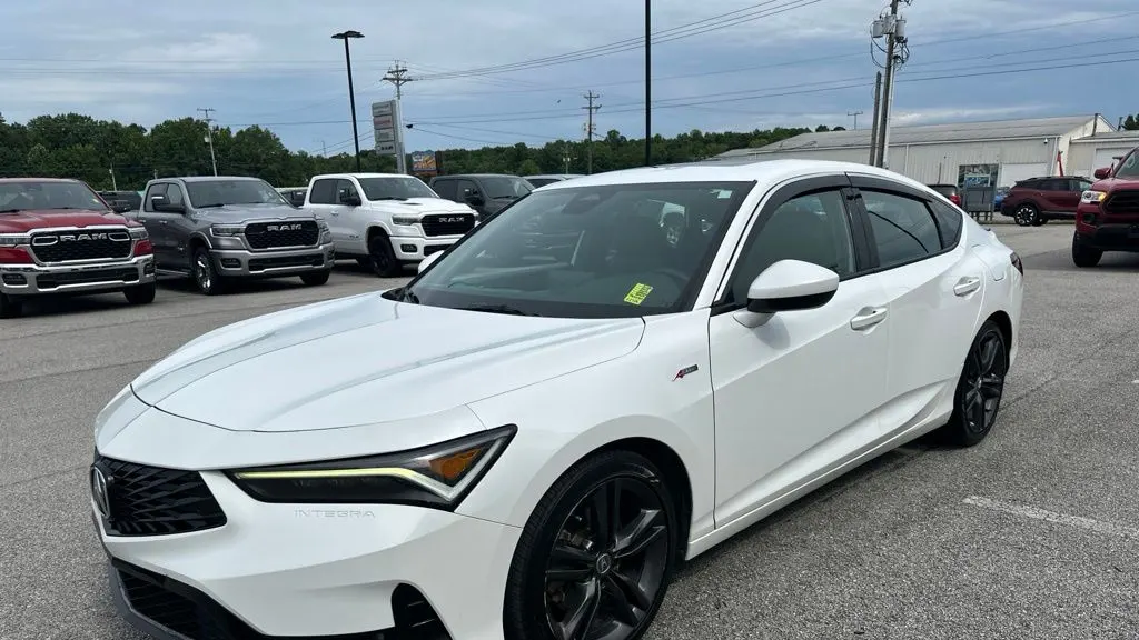 2023 Acura Integra w/A-SPEC