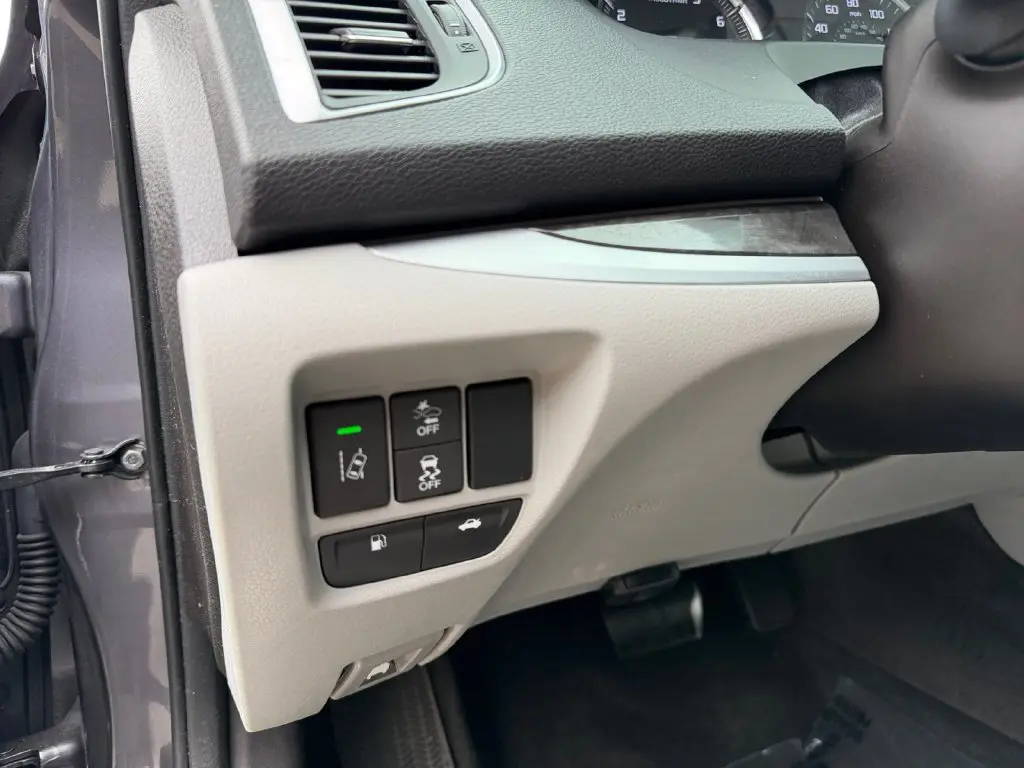 2018 Acura TL - $16,999