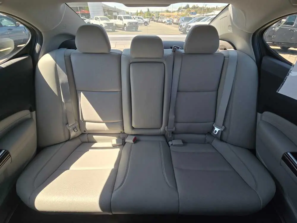 2015 Acura TL - $13,750