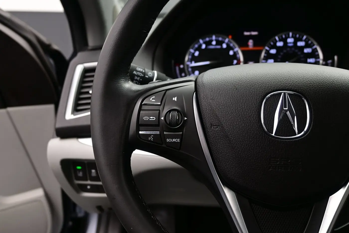 2015 Acura TL - $16,595
