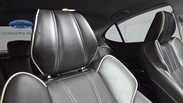 2019 Acura TLX V6 w/Advance