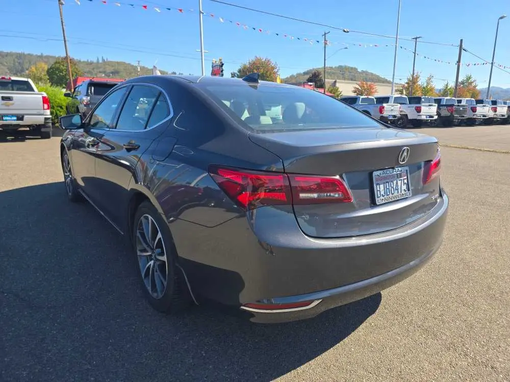 2016 Acura TL - $17,750