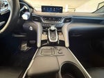 2023 TLX Thumbnail 15
