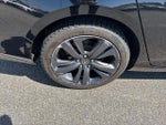2022 TLX Thumbnail 17