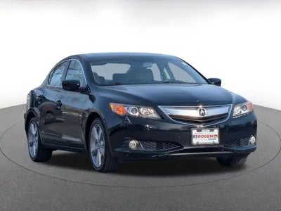 Photo of a 2013 Acura ILX 2.0L 4DR Sedan W/Technology Package for sale