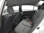 2015 Civic Thumbnail 28