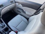 2014 Civic Thumbnail 16