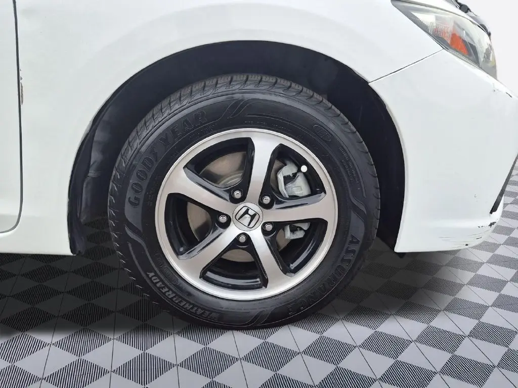 2015 Honda Civic - $14,675