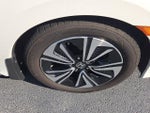 2017 Civic Thumbnail 19