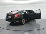 2017 Civic Thumbnail 5