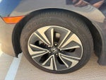 2017 Civic Thumbnail 10