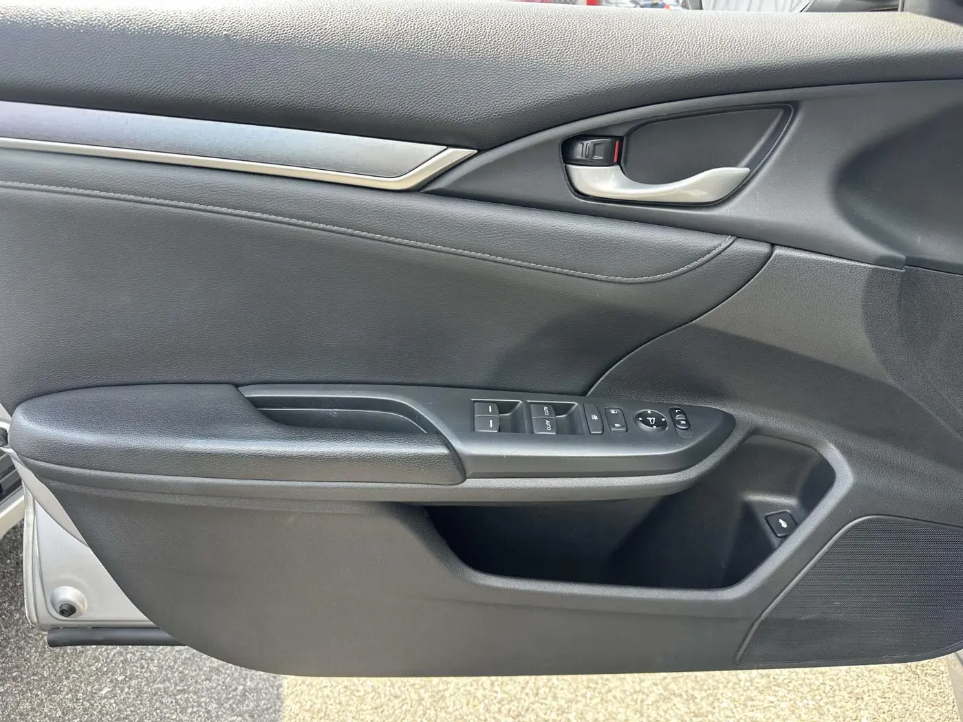 2016 Honda Civic - $15,348