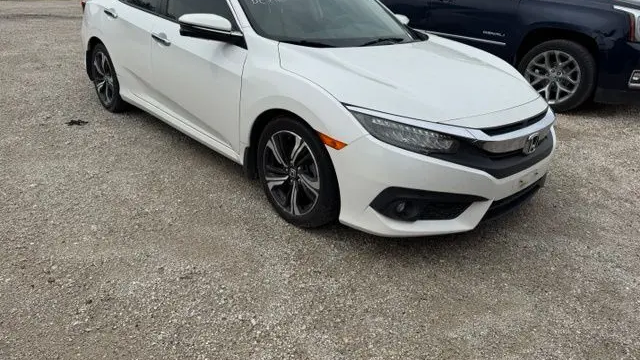 Preowned 2016 Honda Civic Touring for Sale