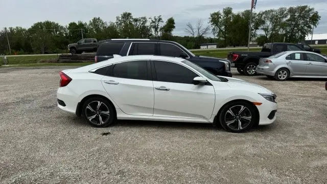 2016 Honda Civic Touring