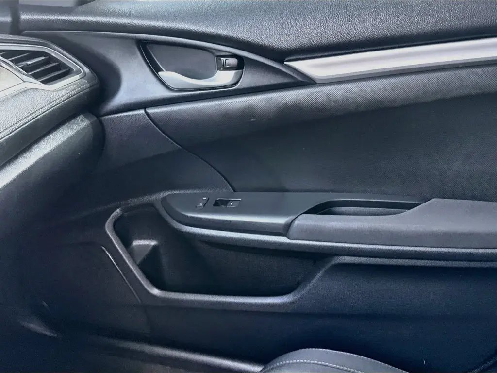 2017 Honda Civic - $13,996