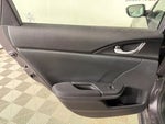 2017 Civic Thumbnail 28