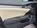 2016 Civic Thumbnail 7