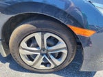 2017 Civic Thumbnail 7
