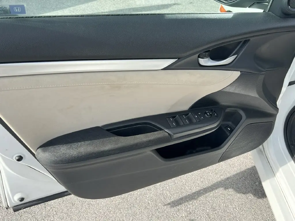 2016 Honda Civic - $11,980