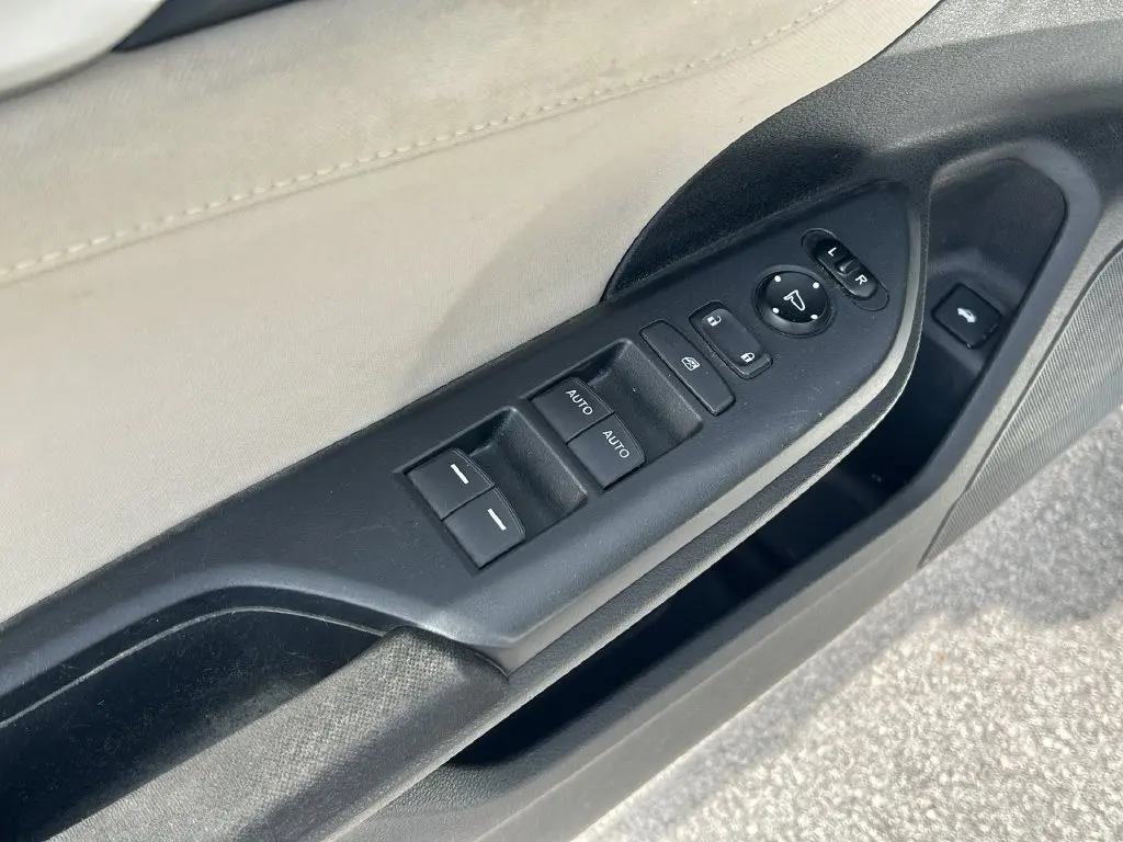 2016 Honda Civic - $11,980