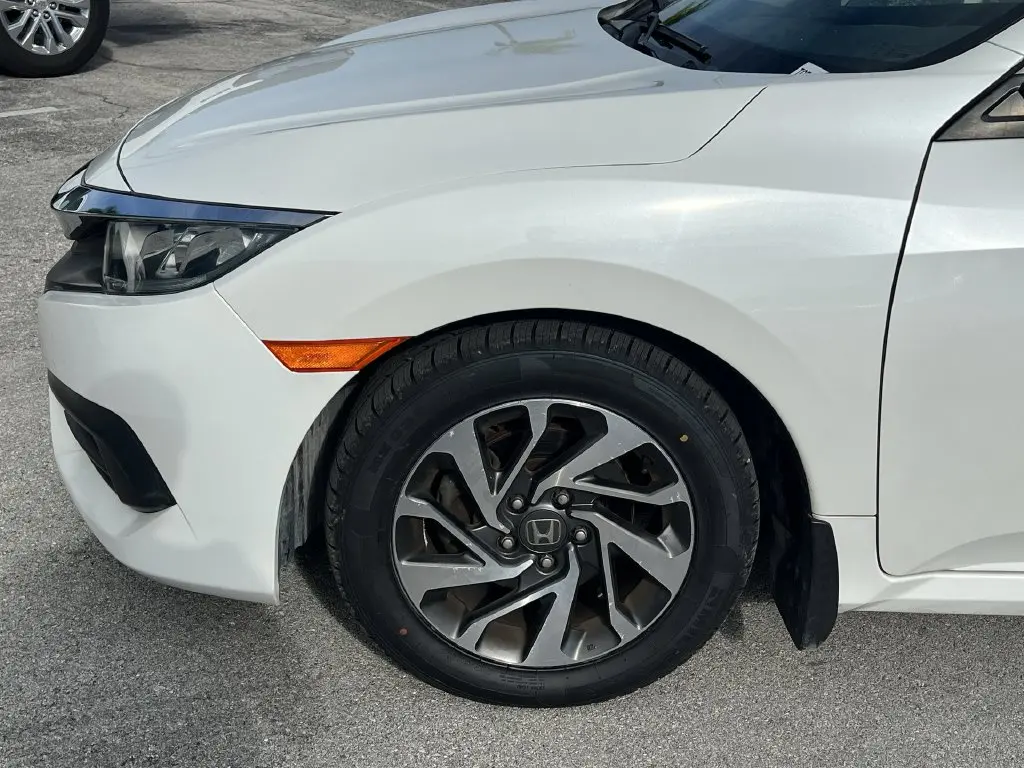 2016 Honda Civic - $11,980
