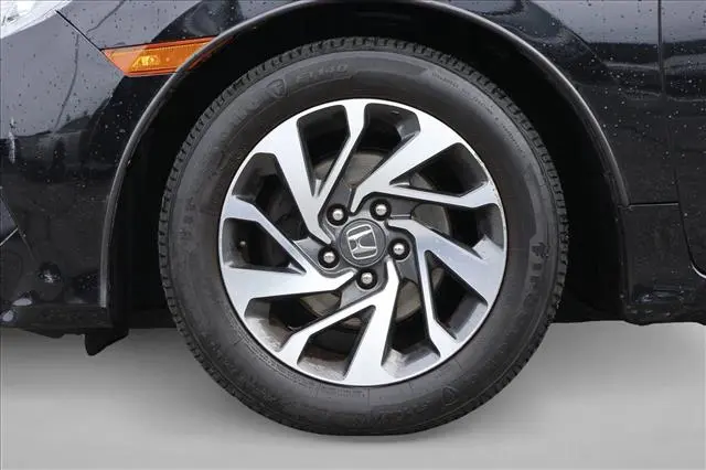 2016 Honda Civic - $19,253