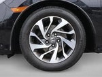 2016 Civic Thumbnail 9