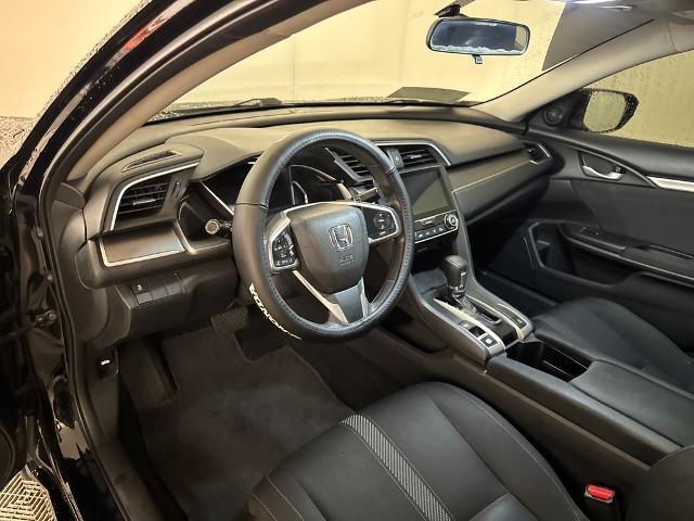2016 Honda Civic - $13,901