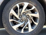 2016 Civic Thumbnail 14