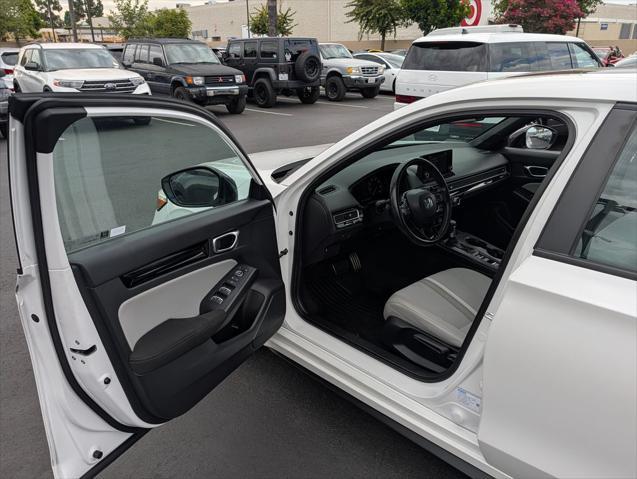 2025 Honda Civic - $28,543