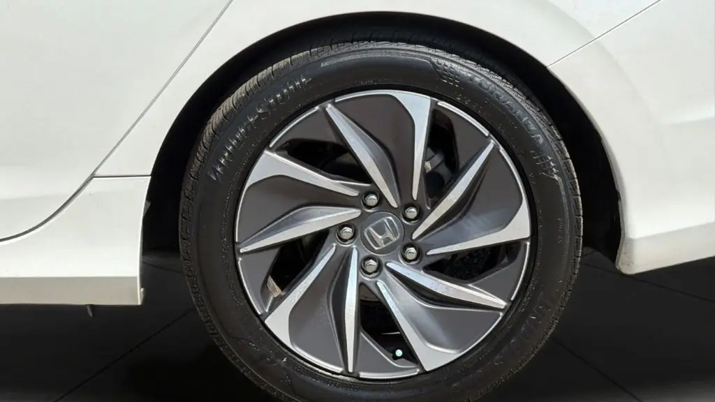 2019 Honda Insight Touring