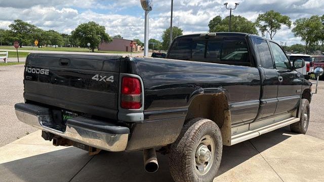 1999 Dodge Ram 2500 ST