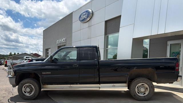 1999 Dodge Ram 2500 ST