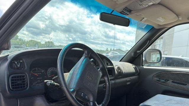 1999 Dodge Ram 2500 ST