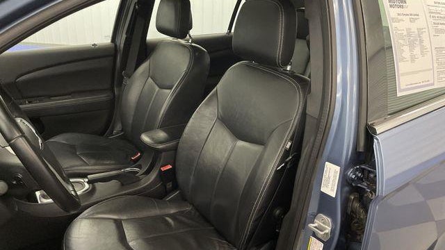 2011 Chrysler 200 Limited