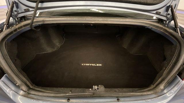 2011 Chrysler 200 Limited