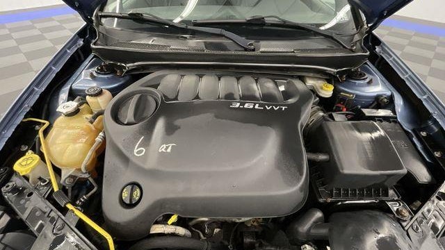 2011 Chrysler 200 Limited