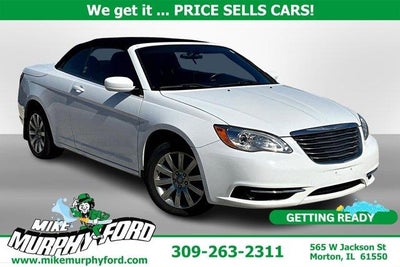 Photo of a 2012 Chrysler 200 Touring 2DR Convertible for sale