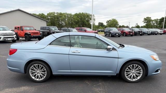 2013 Chrysler 200 Limited