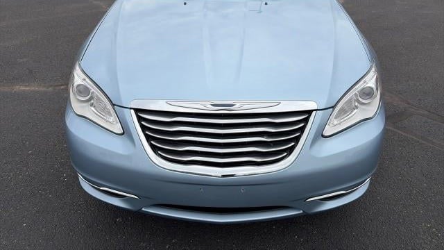 2013 Chrysler 200 Limited