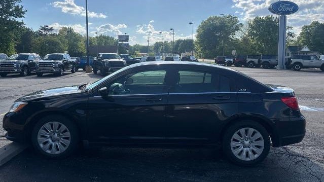 2012 Chrysler 200 LX