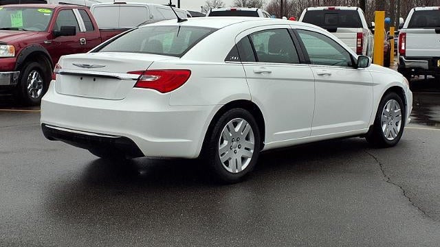 2012 Chrysler 200 LX