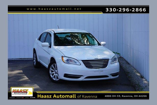 2013 Chrysler 200 - $6,900