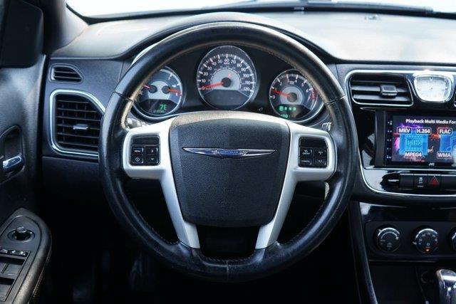 2013 Chrysler 200 - $6,900