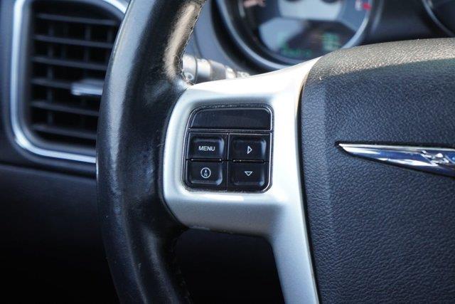 2013 Chrysler 200 - $6,900