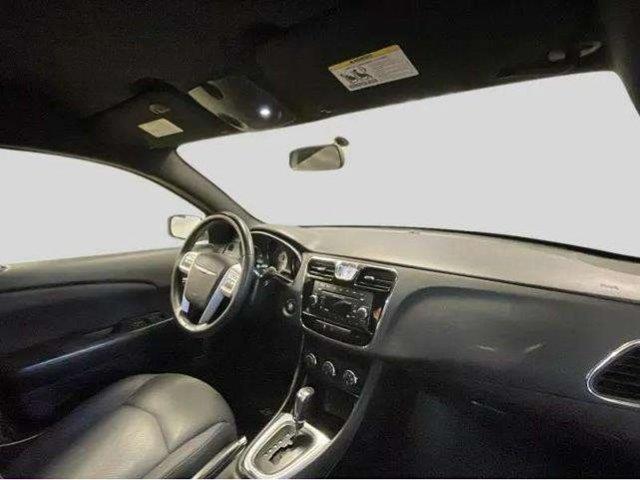 2013 Chrysler 200 - $7,299
