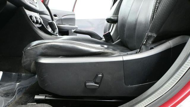 2012 Chrysler 200 Limited